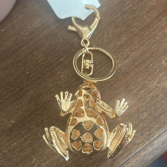 Sparkly pinkish rose gold frog keychain - Picture 3 of 6